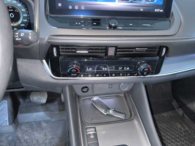 NISSAN Qashqai usata, con Autoradio digitale