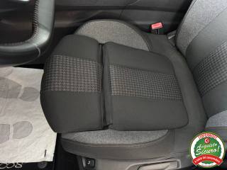 PEUGEOT 3008 usata, con Touch screen