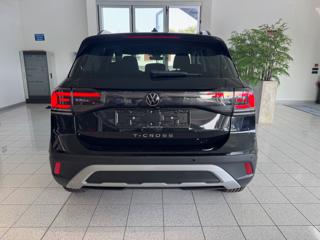 VOLKSWAGEN T-Cross usata, con Autoradio