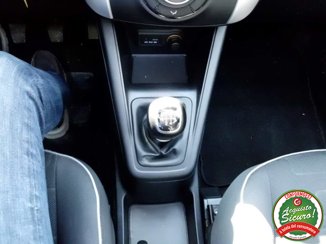 KIA Venga usata, con Specchietti laterali elettrici