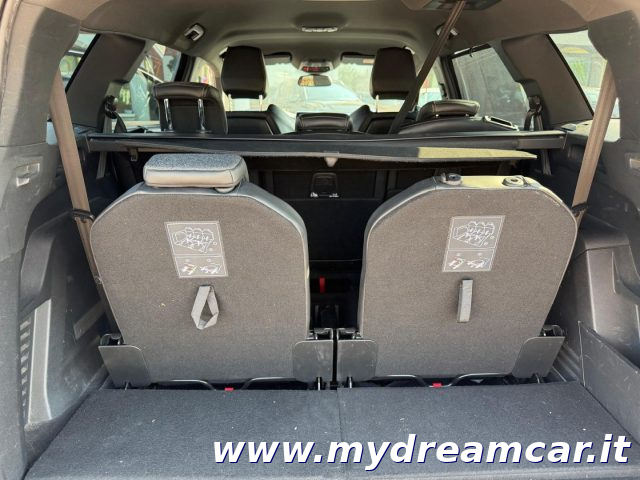 PEUGEOT 5008 usata, con Cruise Control