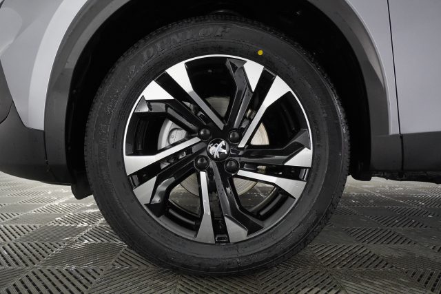 PEUGEOT 2008 usata 14