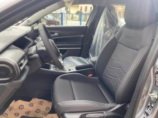 JEEP Avenger usata, con USB