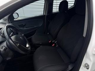LANCIA Ypsilon usata, con Lettore CD