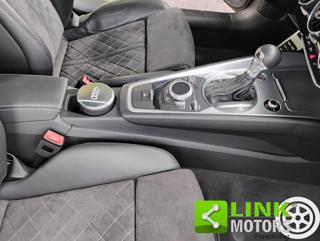 AUDI TT usata, con USB