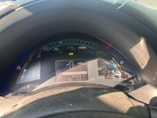 NISSAN Leaf usata, con Autoradio