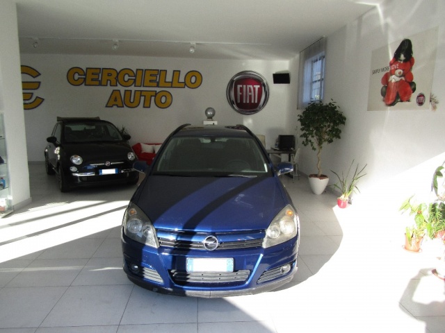 OPEL Astra usata, con Airbag