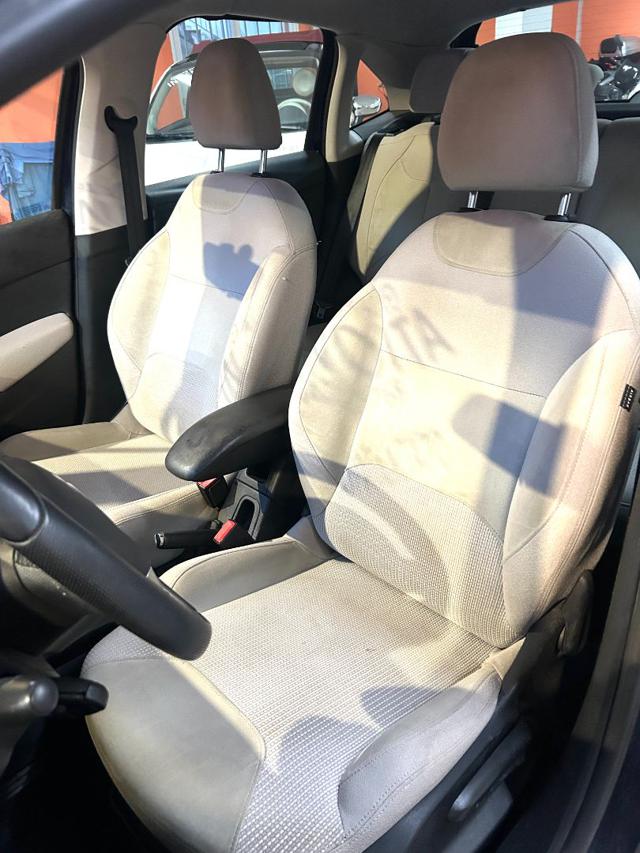 CITROEN C3 usata, con Leve al volante