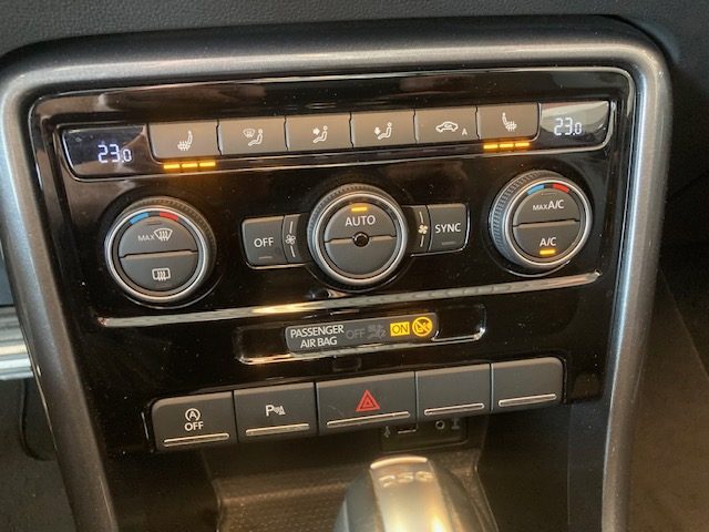 VOLKSWAGEN Maggiolino usata, con Sedili riscaldati