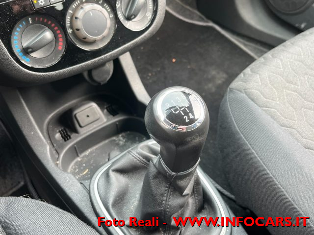 OPEL Corsa usata, con Volante multifunzione