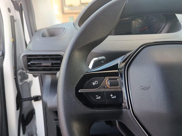 PEUGEOT Partner usata, con Climatizzatore