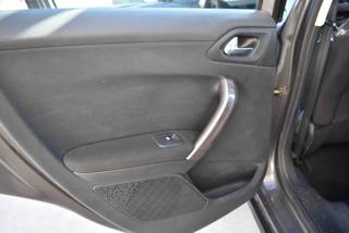 PEUGEOT 2008 usata, con Controllo trazione