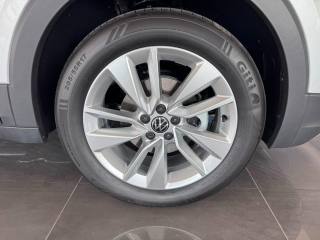 VOLKSWAGEN T-Cross usata, con Sensori di parcheggio posteriori