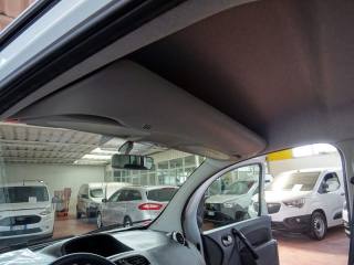 RENAULT Kangoo usata, con Bracciolo