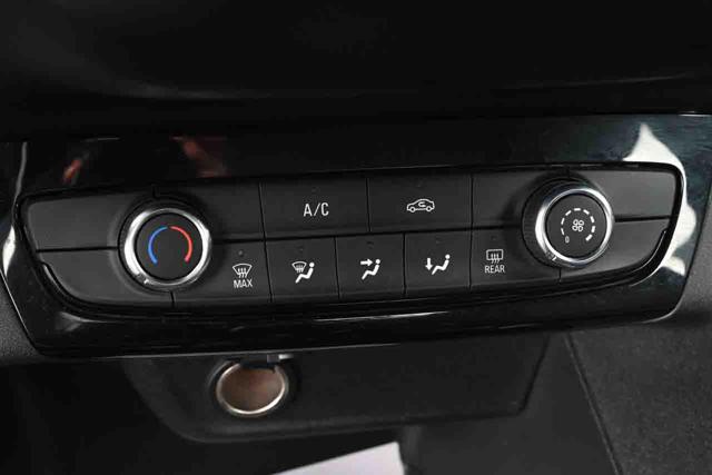 OPEL Corsa usata, con USB