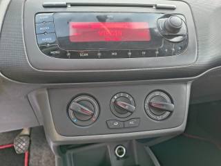 SEAT Ibiza usata, con Autoradio