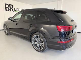 AUDI Q7 usata, con Autoradio