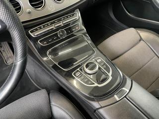 MERCEDES-BENZ E 220 usata, con Sedili riscaldati
