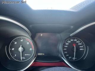 ALFA ROMEO Stelvio usata, con Specchietti laterali elettrici