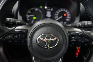TOYOTA Yaris usata 34