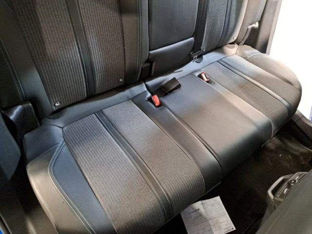 PEUGEOT 3008 usata, con Autoradio digitale