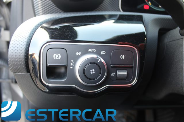 MERCEDES-BENZ A 180 usata, con Servosterzo