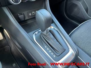 RENAULT Captur usata, con Volante in pelle