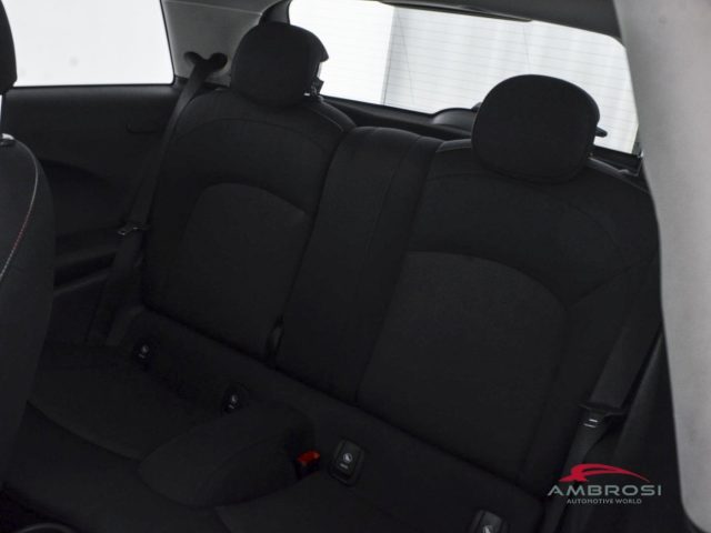 MINI Cooper usata 9