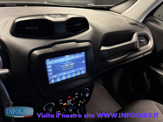 JEEP Renegade usata, con USB