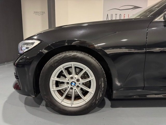 BMW 318 usata, con USB