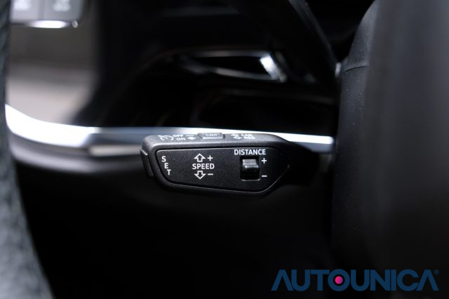AUDI RS Q3 usata, con Controllo elettronico della corsia