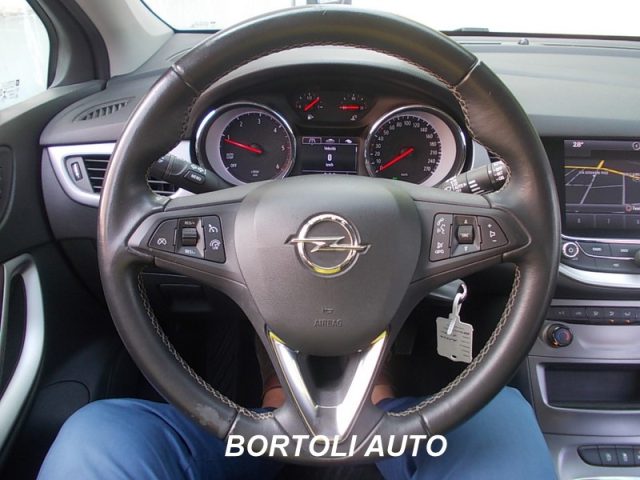 OPEL Astra usata, con ESP