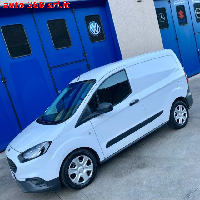 FORD Transit Courier usata, con Alzacristalli elettrici