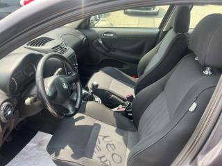 ALFA ROMEO 147 usata, con Fari Xenon