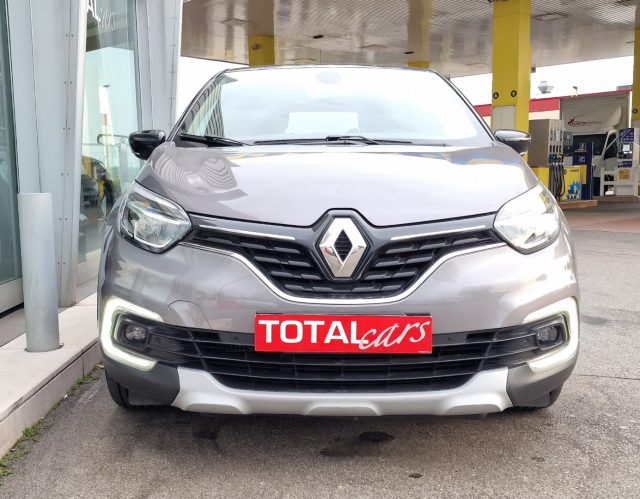 RENAULT Captur usata, con Airbag