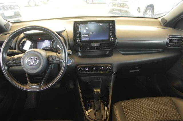TOYOTA Yaris usata, con Fendinebbia