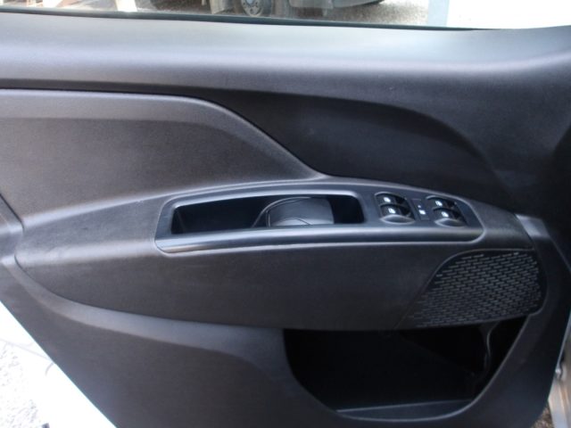 FIAT Doblo usata, con Bracciolo