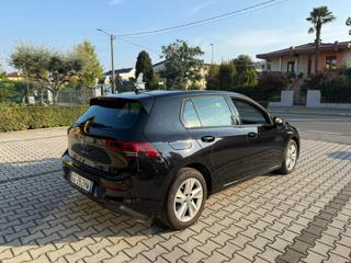 VOLKSWAGEN Golf usata, con Autoradio