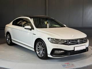 VOLKSWAGEN Passat usata, con Boardcomputer
