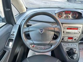 LANCIA MUSA usata, con Chiusura centralizzata