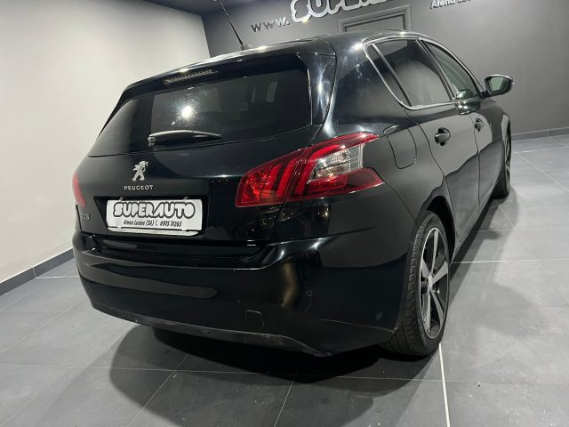 PEUGEOT 308 usata, con Airbag laterali