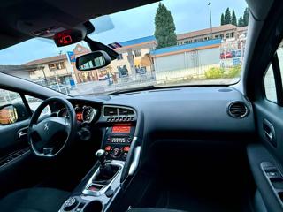 PEUGEOT 3008 usata, con Controllo automatico clima