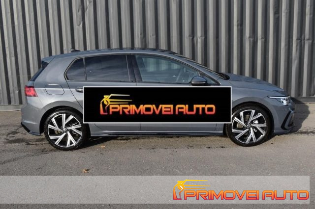 VOLKSWAGEN Golf usata, con Autoradio