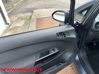 OPEL Corsa usata, con Controllo automatico clima