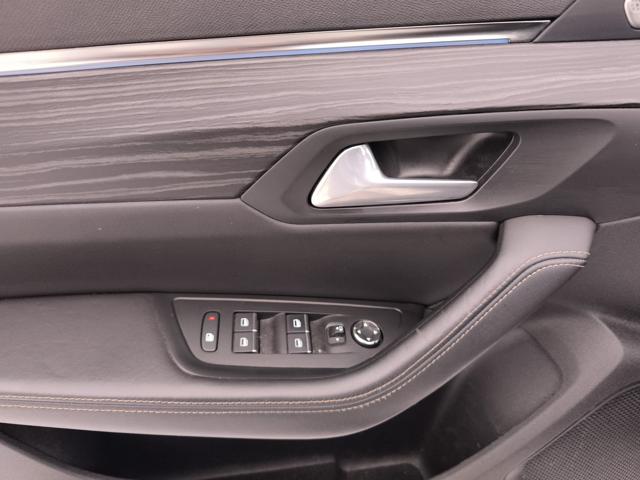 PEUGEOT 508 usata, con Volante in pelle
