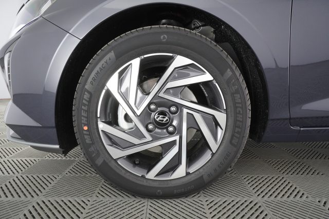 HYUNDAI i20 usata 11