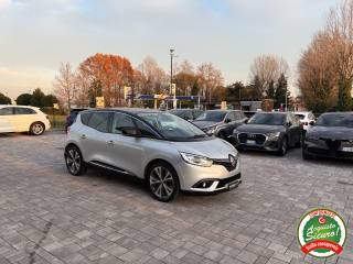RENAULT Scenic usata, con Autoradio