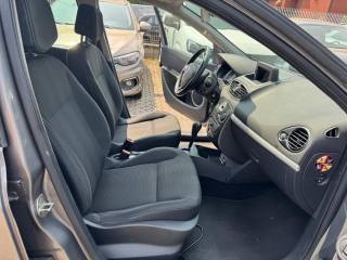 RENAULT Clio usata, con Sistema di navigazione