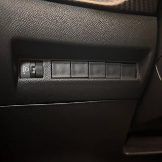 PEUGEOT 208 usata, con Controllo elettronico della corsia