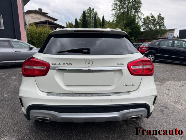 MERCEDES-BENZ GLA 200 usata, con Autoradio
